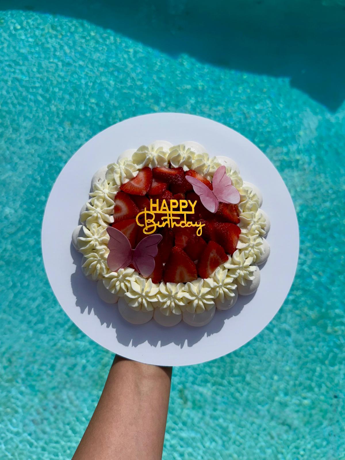 Circle Pavlova