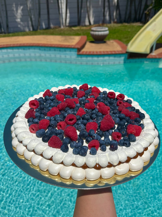 Circle Pavlova