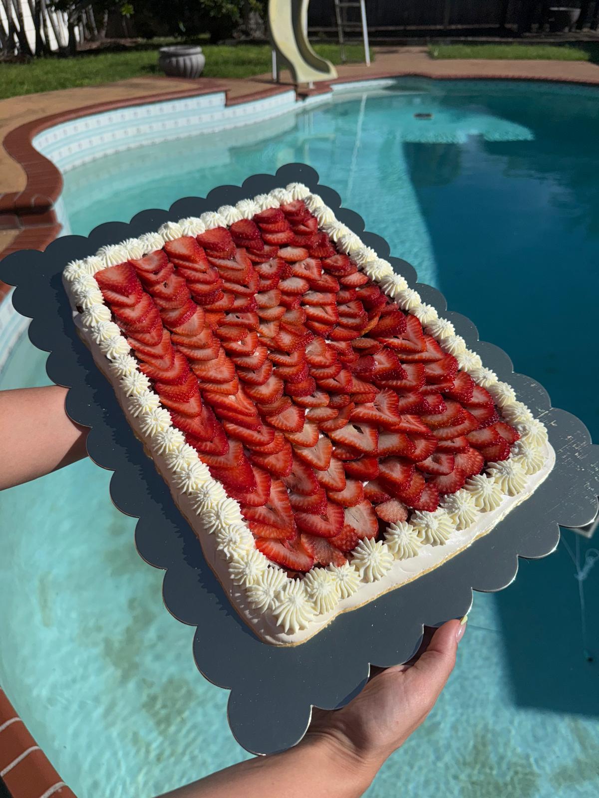 Rectangle Pavlova