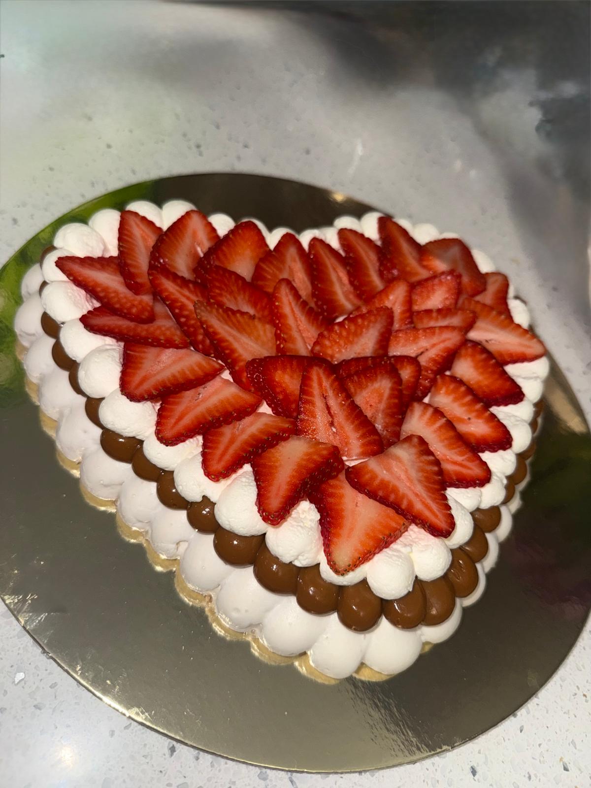 Heart Pavlova